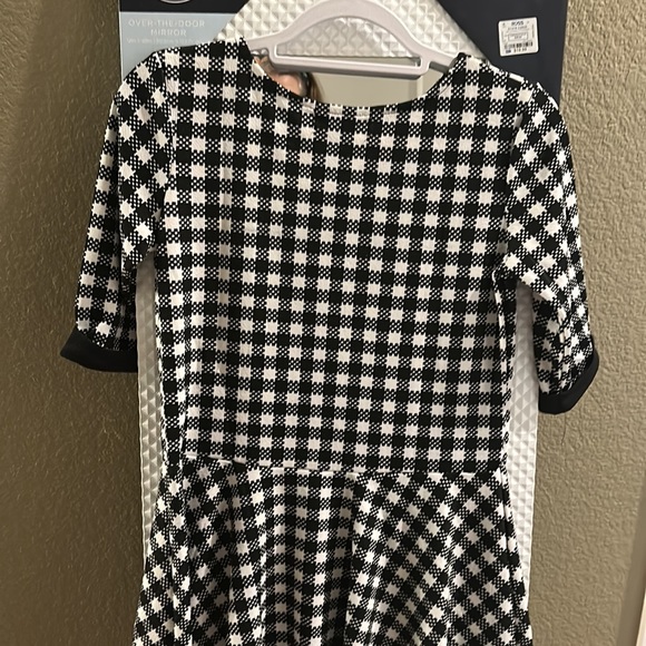 Checkered black and white dress - Picture 3 of 3